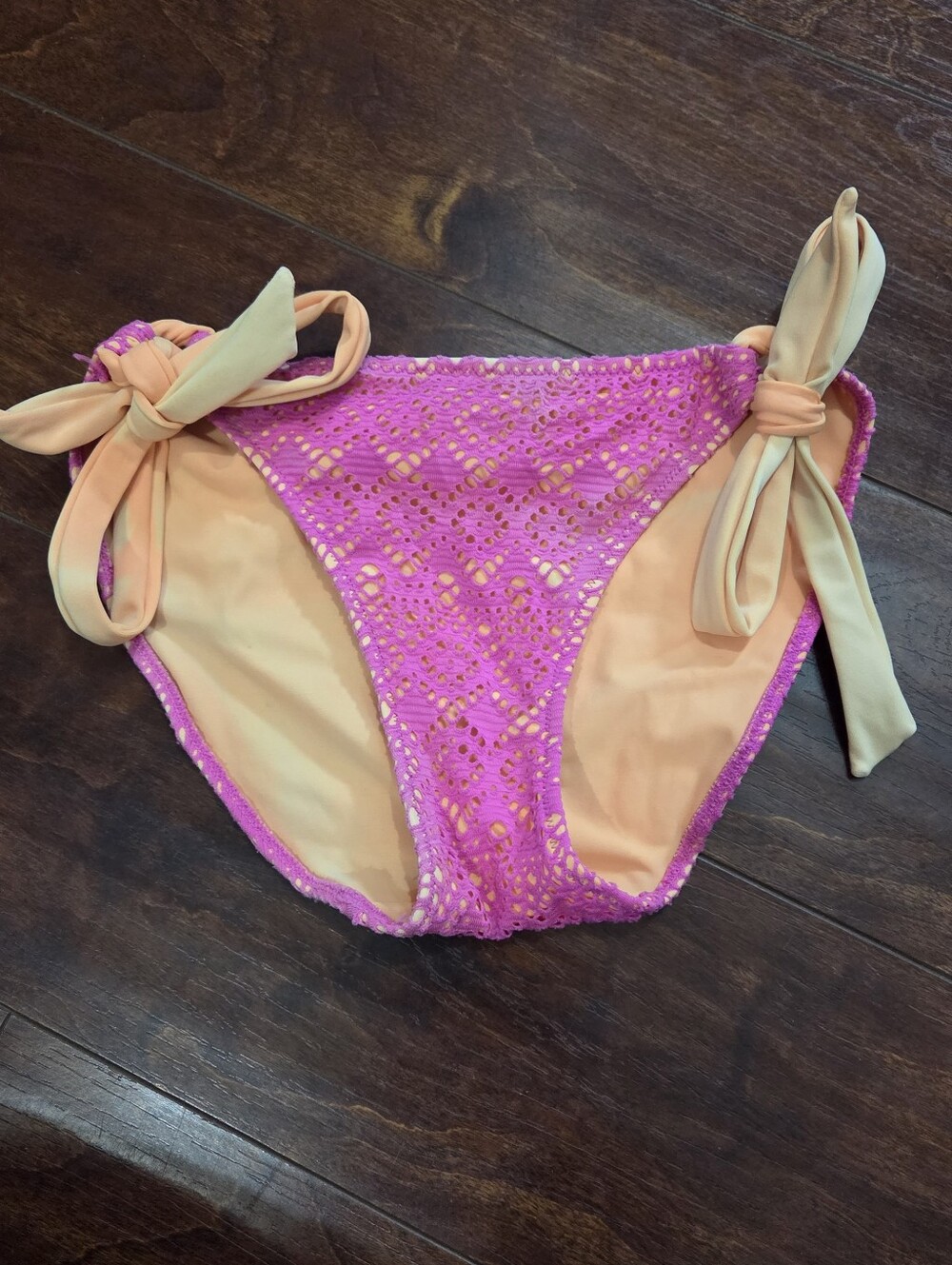 Victoria's Secret Pink Crochet Swim Bottoms with Peach Tie Sides Size Small